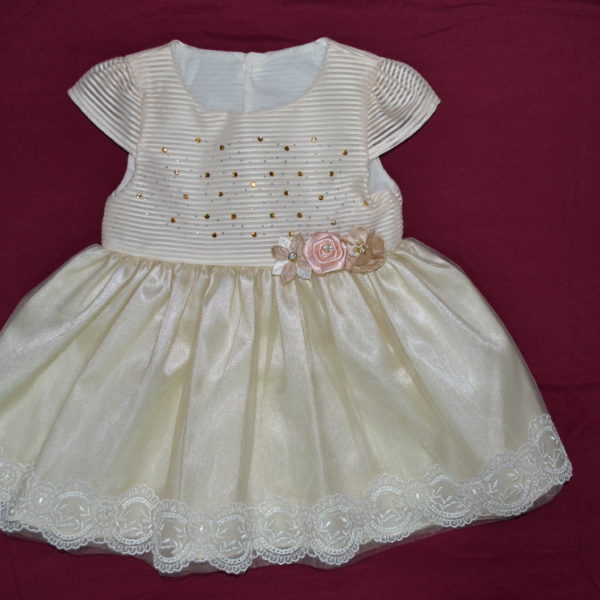 Плаття золотисте